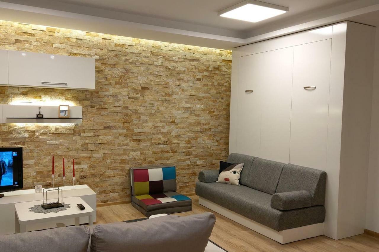 Studio 10 Buşteni Extérieur photo